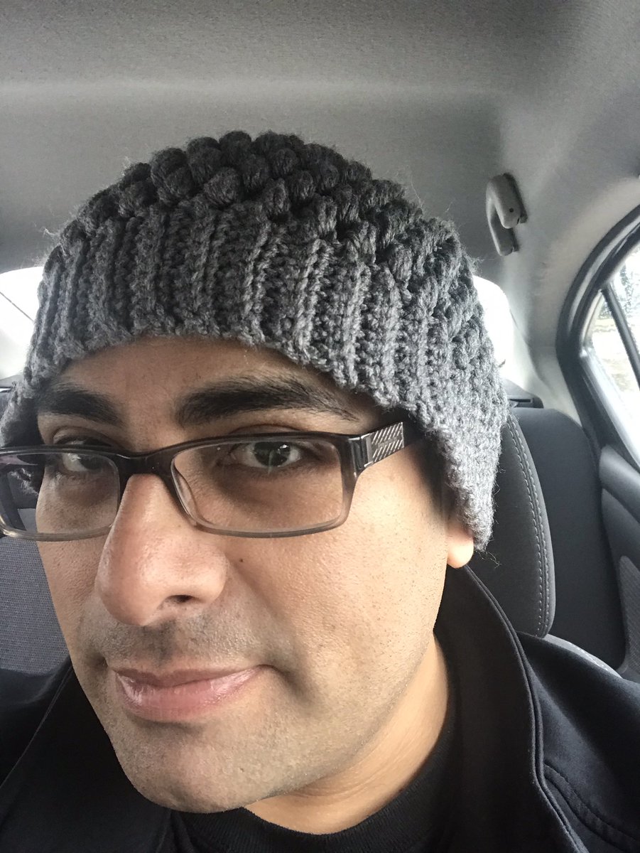 interlacing_web's tweet image. #crochet #puffstitch #beanie #handmade #menwhocrochet #yarn #redheartyarns #crafts