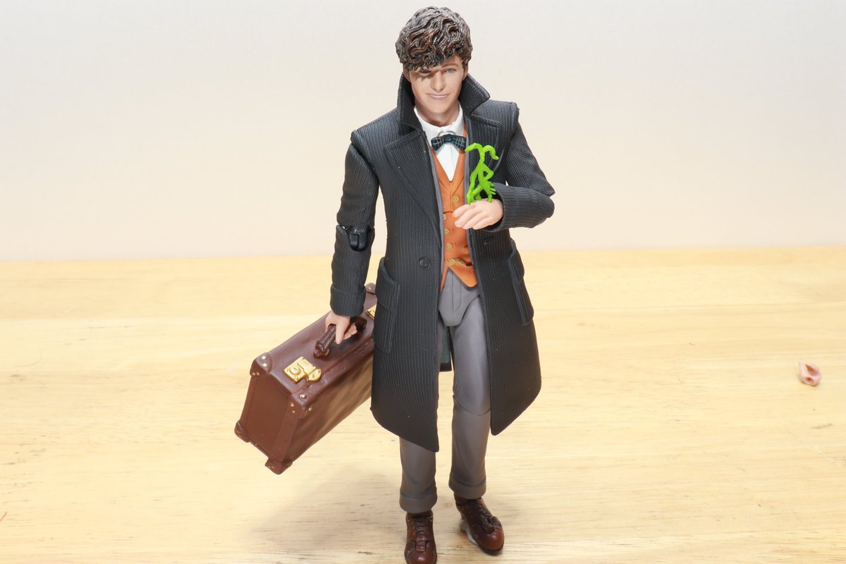 MAFEX ニュート・スキャマンダー｜MEDICOM TOY - Web Magazine