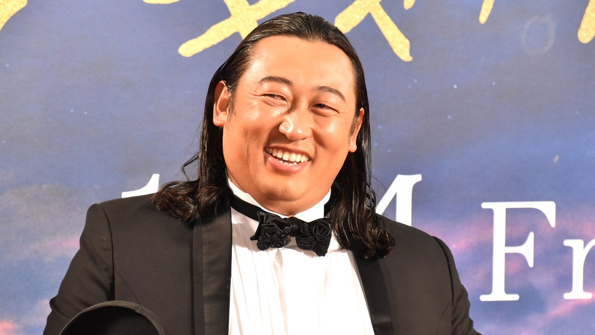 ロバート秋山 レッドカーペットで歌披露し客席突撃大暴走 猫への愛情強すぎて 悔しいことに今日 人間しかいない 秋山竜次 ロバート秋山 ロバート 映画 映画キャッツ Catsmovie Jp Oricon News オリコンニュース Scoopnest