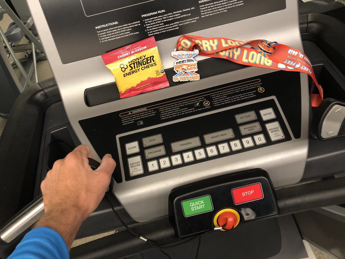 gocraigrun's tweet photo. Last good workout before I head to Tulsa for #goshortgolonggoverylong
#25k. Love this race ✌️✌️✌️✌️
.
#fleetfeetbrokenarrow #spibelt #run #aftershokz #nuunlife #headsweats #hiveelite #running #runner #hshive #treadmillworkout #workout #fitness #runfast #race #nevergiveup #runOK https://t.co/PobvtqpyY5