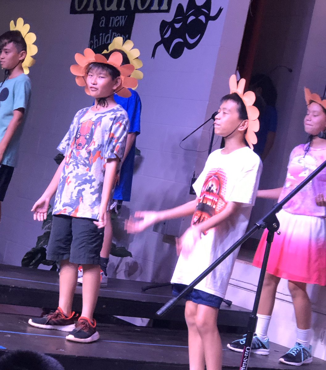 TrinaResler's tweet photo. Momilani Drama Club presents “The Grunch” We are all part of the magic!
#PWComplex https://t.co/M712uKjIRp