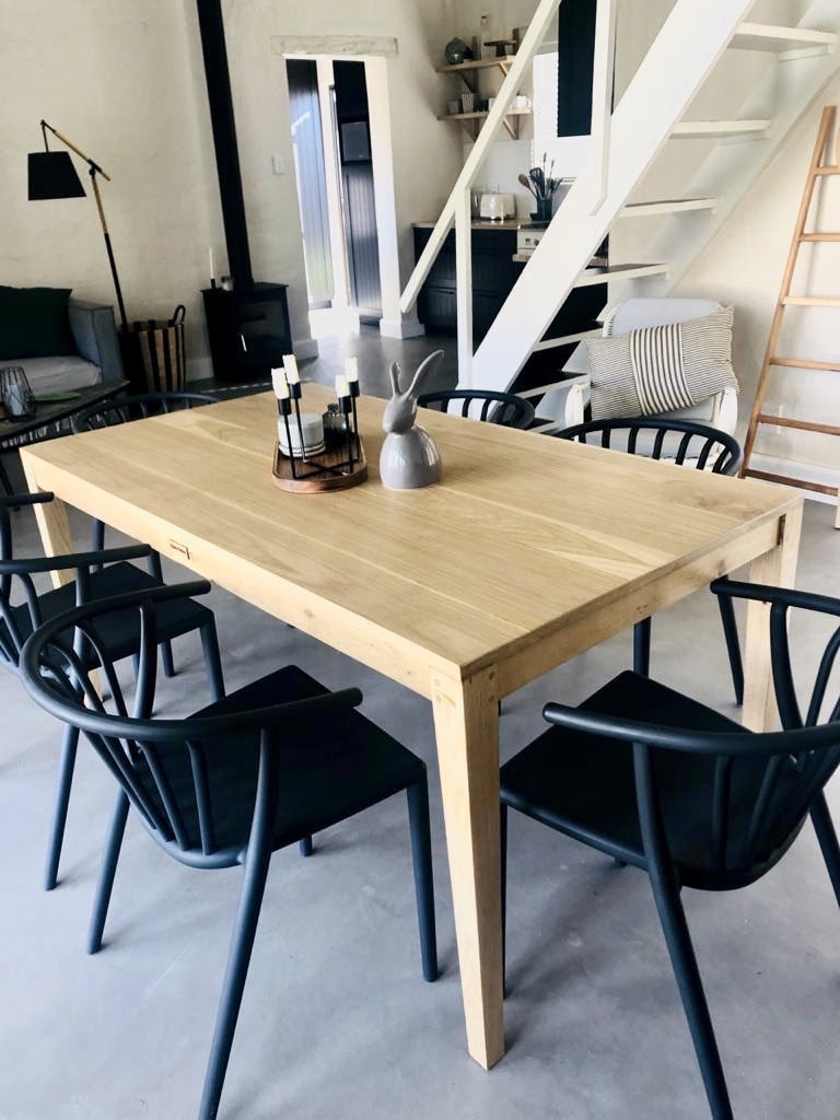 ConeyTimbers's tweet photo. Our first Breede River project with a mix of French Oak, recycled Oregon and leather hide. Indoor table, outdoor with matching benches, vanity units, bedside tables and leather bar stools. Designed by our client Dorthe. #dorthecollection #breederiver #malgas https://t.co/FhdARuoELk