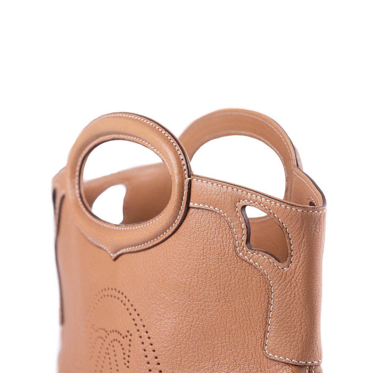 من اعمالنا في #تصوير_المنتجات .
.
.
#المتاجر_الالكترونية #تجارة_الكترونية #فوتولوجي