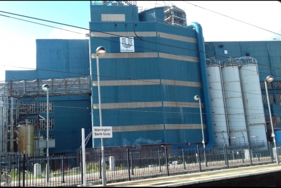 Today the the Unilever EWC has been informed that the factory in Warrinton (UK) is undergoing a so-called review. I am concerned that the site with its 120 employees is in danger. Dear colleagues in Warrington, the UEWC is on your side. We will fight for you! #peoplebeforeprofit