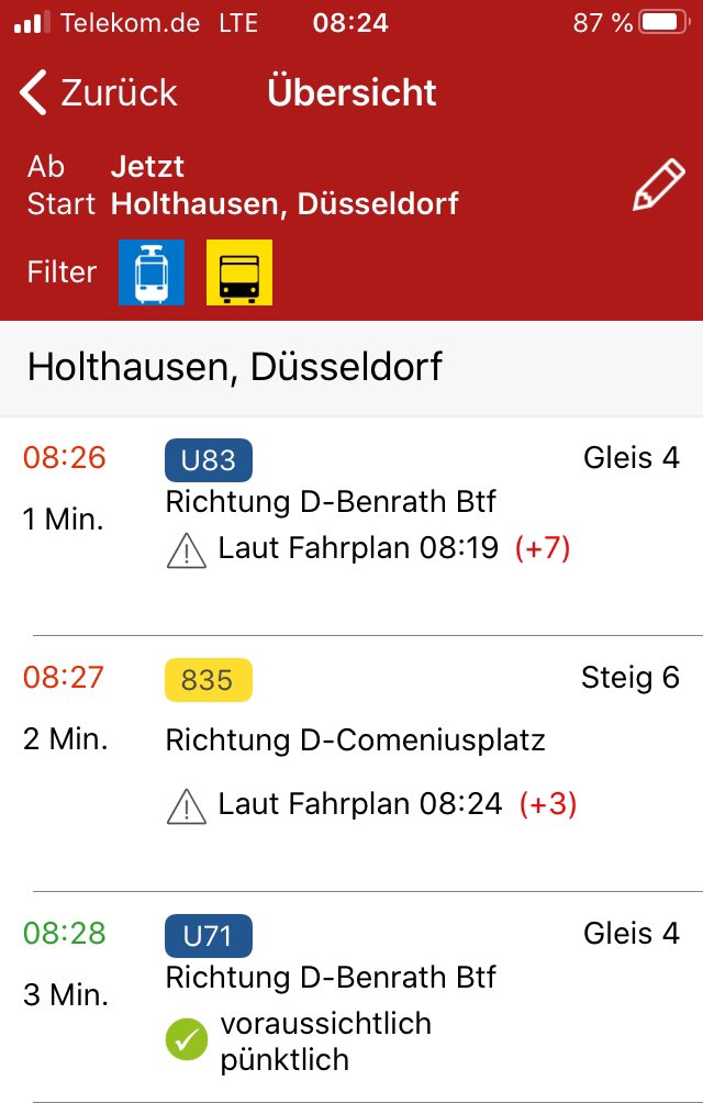 ManuEMG's tweet photo. Vorsicht am Bahnsteig! U71 setzt zum Überholen an! @DieRheinbahn #neuerTakt #u83 https://t.co/axJx24rwu0