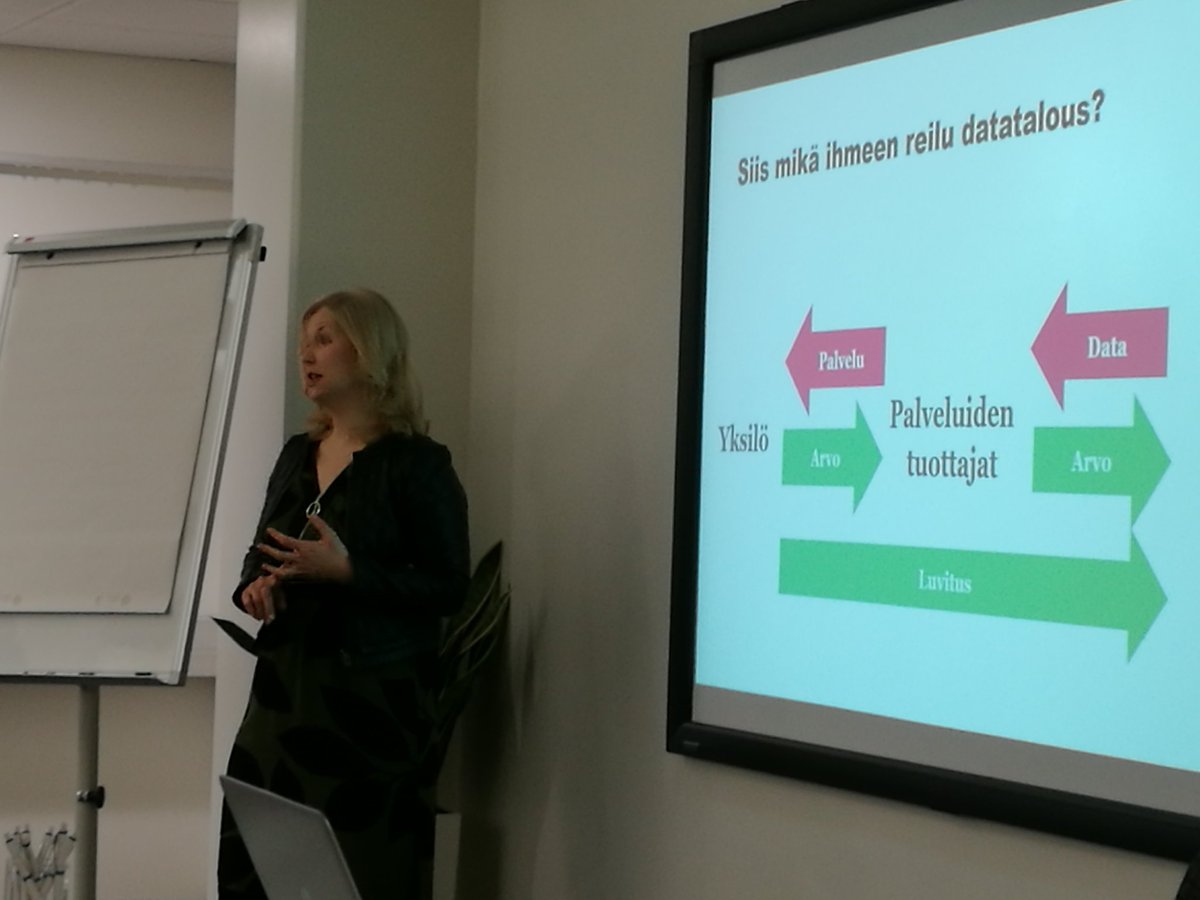 KuopioLivingLab's tweet photo. Saako avoimesta datasta liiketoimintaa? Mitä mieltä olet?
#OpenData
#livinglab #IHAN @SavoniaAMK @kuopiohealth https://t.co/5iKjpjnkka