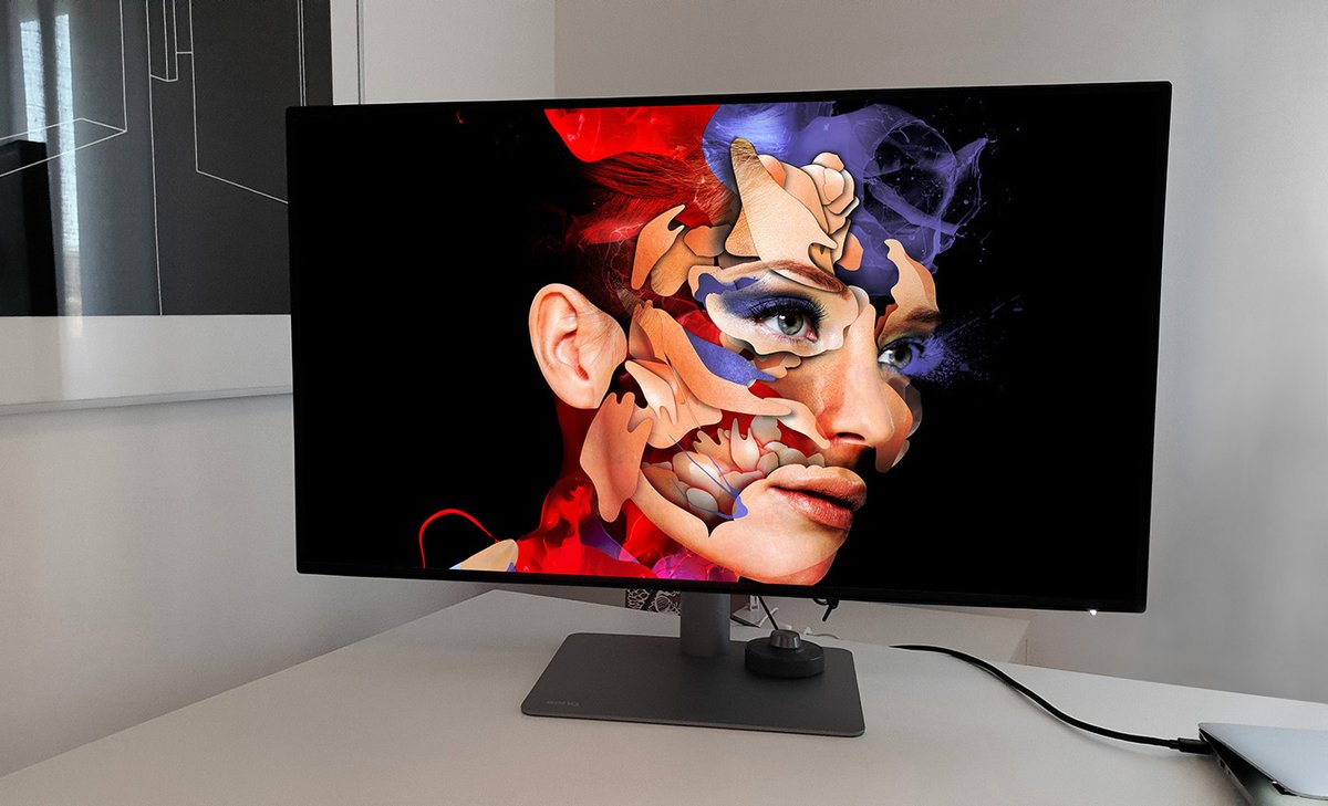 emihaze's tweet photo. Check out on behance my project for the BenQ PD3220U DesignVue Monitor >> https://t.co/7Uajb4hpoe
@BenQEurope #BenQ #DesignVue #BenQPD3220U #BenQProfessionalmonitor #MacDesigner #AQCOLOR #DCIP3 #4KHDR #Photoshop #Adobe #EmiHaze #DigitalArt https://t.co/dmSuTbV8uj