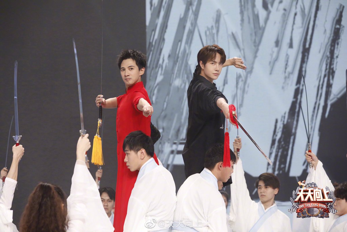 WYBthaifans's tweet photo. ✨[UPDATE] 200123 Day Day Up weibo :
 ​​​
การแสดงรำดาบ คืนวันอาทิตย์ที่26 ม.ค. นี้ 21:00 น (เวลาไทย)

/ต้องเท่แน่ๆ
#หวังอี้ป๋อ #WangYibo #王一博 #UNIQ https://t.co/ZWflVMPB6M