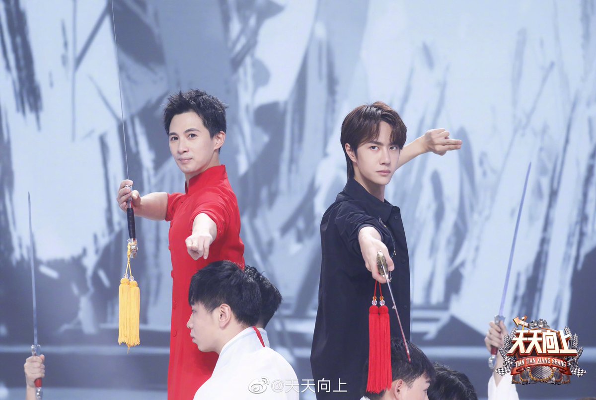 WYBthaifans's tweet photo. ✨[UPDATE] 200123 Day Day Up weibo :
 ​​​
การแสดงรำดาบ คืนวันอาทิตย์ที่26 ม.ค. นี้ 21:00 น (เวลาไทย)

/ต้องเท่แน่ๆ
#หวังอี้ป๋อ #WangYibo #王一博 #UNIQ https://t.co/ZWflVMPB6M