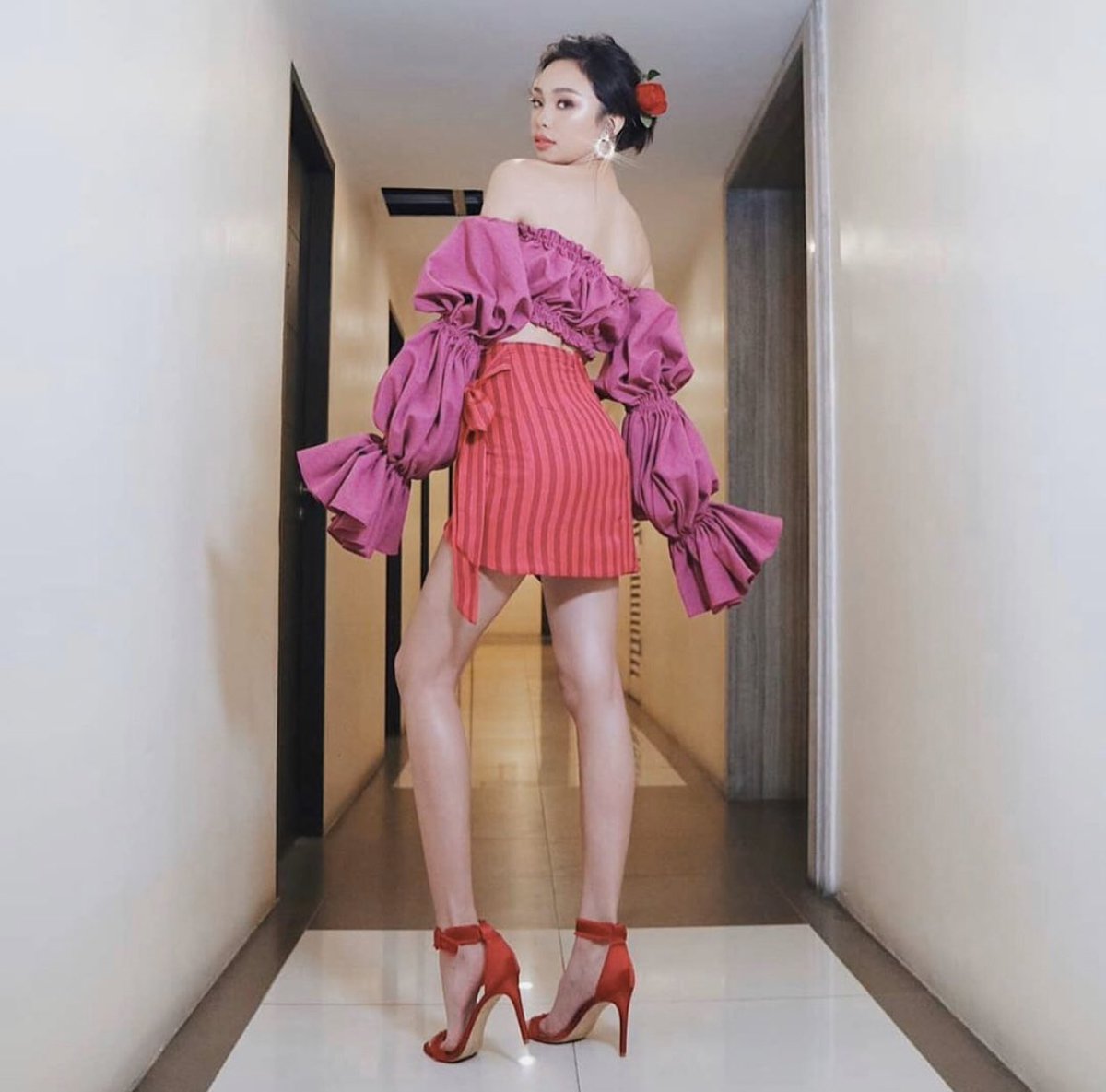 MayChuma's tweet photo. I love it when you call me señorita💃🌹

@maymayentrata07 
@Barber_Edward_ 

#VPChoiceAwardsMayWard 
VPAwards2020 WithMayWard https://t.co/JsOc9kf8bt