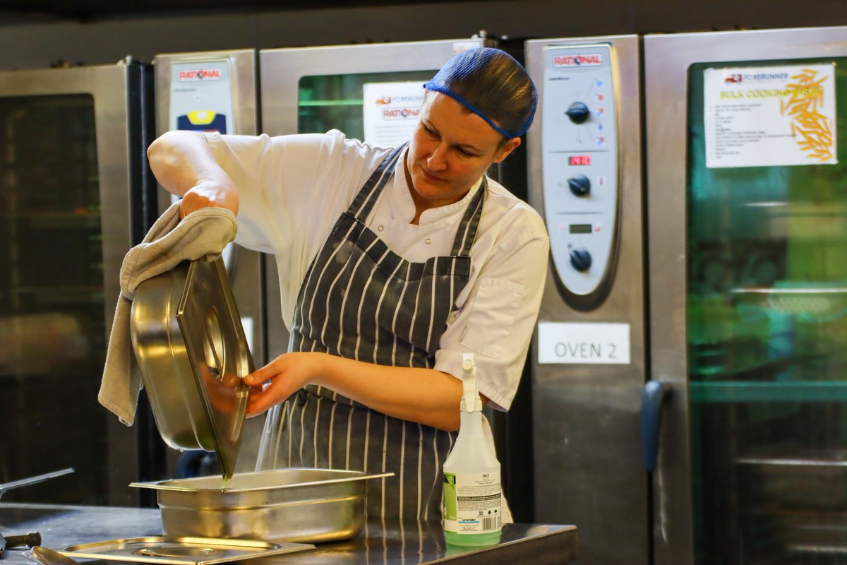 ForerunnerMeals's tweet image. We’re Forerunner, a Bournemouth-based catering company supplying school meals across Dorset. We pride ourselves in delivering high-quality meals, using local ingredients, and served in the most environmentally friendly way.