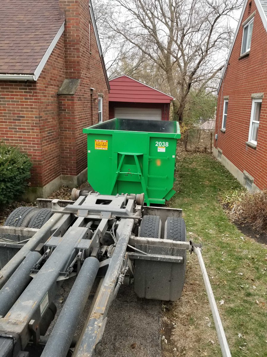 BigDumpsters's tweet image. #TightSpaces #PinPointAccuracy #HaveItYourWay #YouPickItWeStickIt #CallBigDaddyChallenge 

Yeah that's right! The new challenge going around is the "Call Big Daddy Challenge" Well Here ya go! 513-422-3445