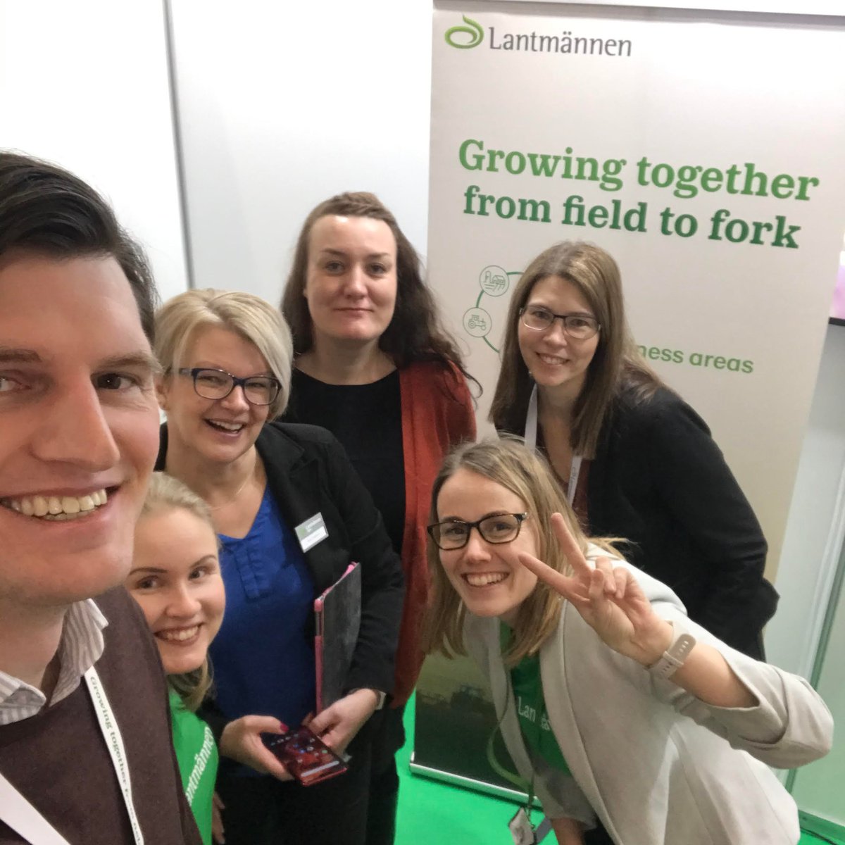 Hauska ja keskusteluntäyteinen päivä messukeskuksessa <a href="/Contact_Forum/">Contact Forum</a>. Tavattu monta potentiaalista Unibakeläistä, tule moikkaamaan! Meidät löytää tänään standilta B3 kello 17.00 asti. #lantmannenunibake #appetiteformore #uraleipomo #lifeatlantmannen