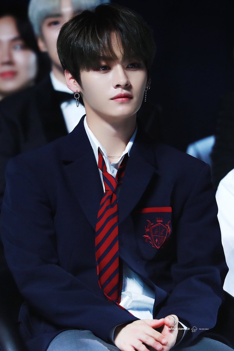 cloudsummer1025's tweet photo. #스트레이키즈 #StrayKids #리노 #민호 #LeeKnow 
191116 https://t.co/AxB6kWJSSh
