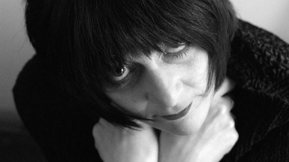 roguesector's tweet photo. A BIG thank you to @coseyfannitutti for taking time out of her busy schedule to answer our questions. The interview will feature in the next issue of @PerfectPopCoOp magazine, out in March 2020. Watch this space! #CoseyFanniTutti #ArtSexMusic #ThrobbingGristle #CarterTuttiVoid https://t.co/GPY0ZSdgrW