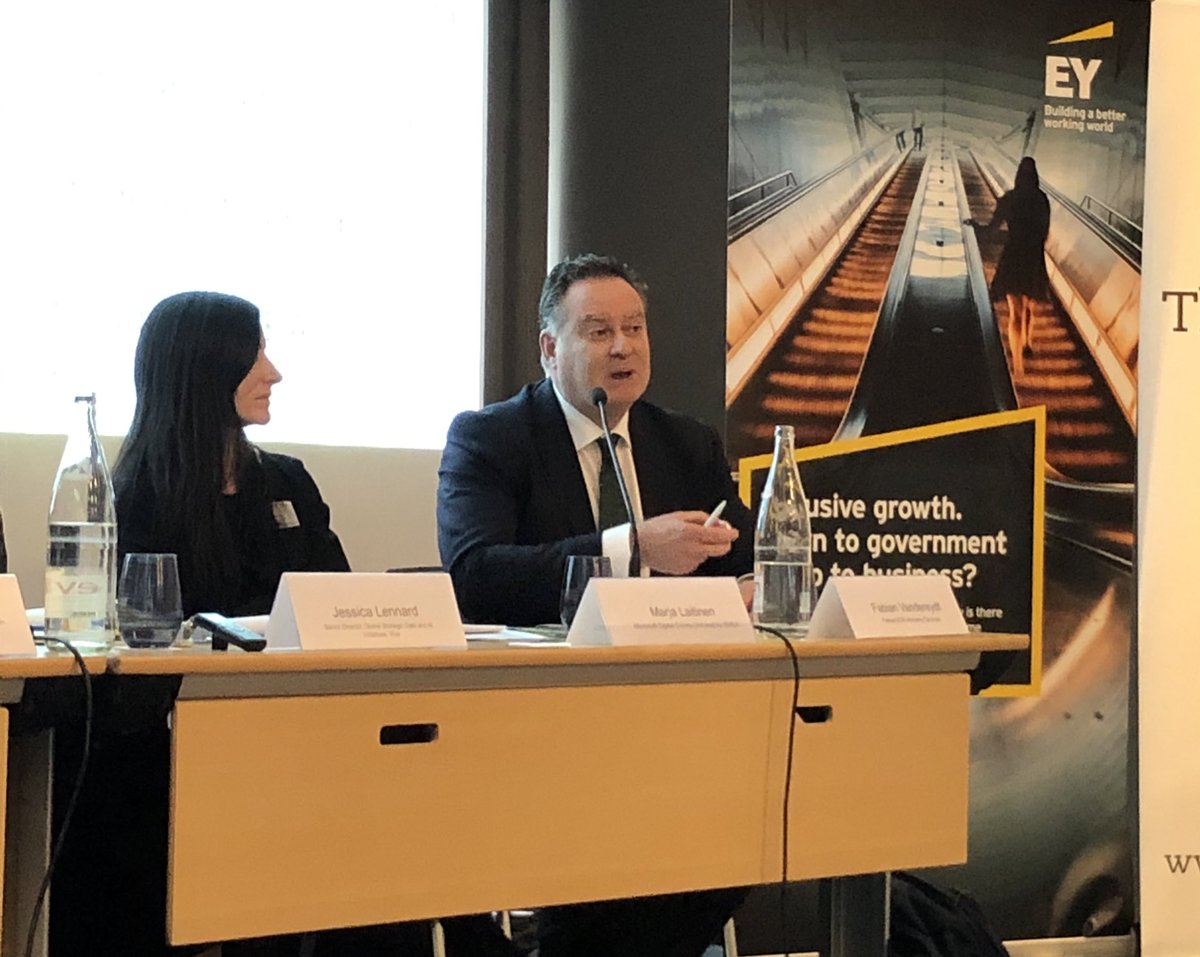 ACCAViews's tweet photo. AI tools are important in catching online fraud but human component shouldn’t be underestimated, says @FVandenreydt #AML_Digital https://t.co/DugHssBibd