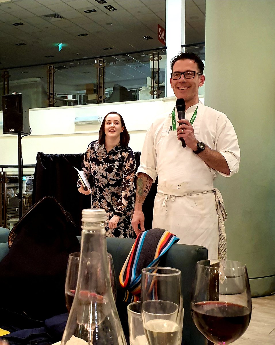 TheBlondeBomber's tweet photo. Great to be invited to @BaxterStoreyIre @debraireland event last night  @ArnottsDublin 
for such an amazing cause! Well done to all involved 🙌👏@chefgavinmcd #eb #articchallenge 🦋💙#EBWC2020 💙@jimmyfearon 🦋#healthresearchmatters #cureEB https://t.co/FJWZc1i8cE