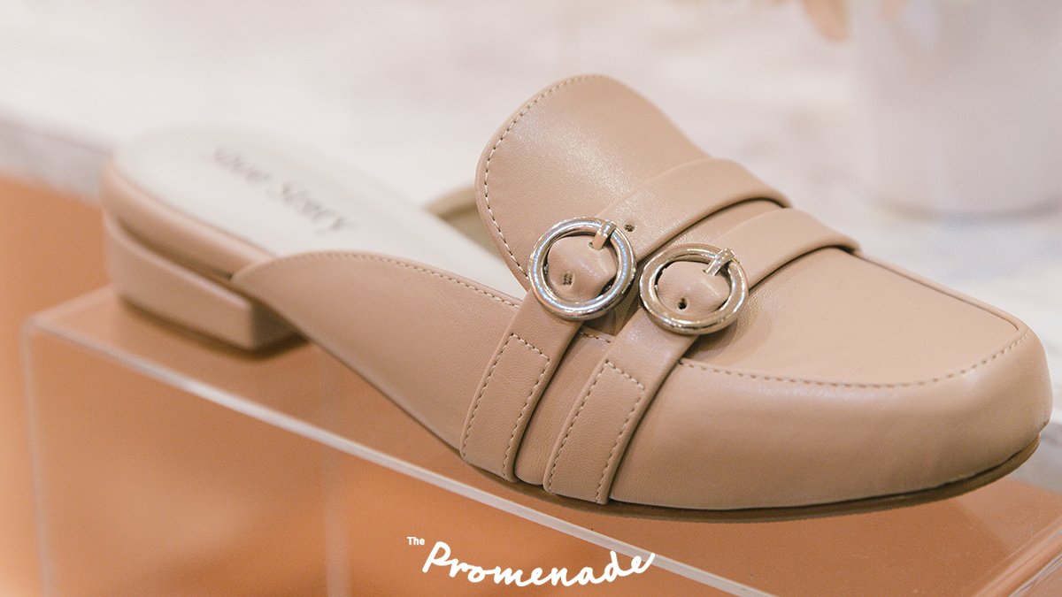 ThePromenadeTH's tweet photo. รีบช้อปเลยค่า รองเท้าสุดน่ารัก “Shoe Story” เห็นแล้วใจสั่นรัว ๆ 💕👠
ร้าน “Shoe Story”
📍 ชั้น 1 ศูนย์การค้า เดอะ พรอมานาด รามอินทรา
#ThePromenade #ศูนย์การค้าเดอะพรอมานาดรามอินทรา #ShoeStory #รองเท้า #รองเท้าสุดคิ้วท์ #บิ้วแฟนให้พามาช้อป #รองเท้าส้นสูง #รองเท้าส้นเตี้ย https://t.co/Met0R7mSe5