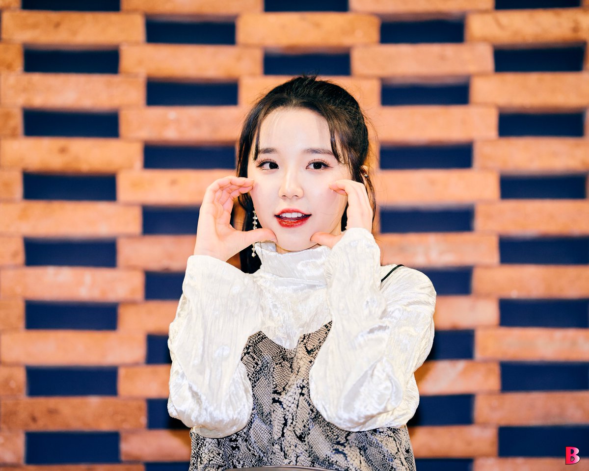 _Brilliant_MJ's tweet photo. 200112 Birthday Event
📷 KIM MINJI (3)
#MinJi #민지 https://t.co/dM11grAyDH