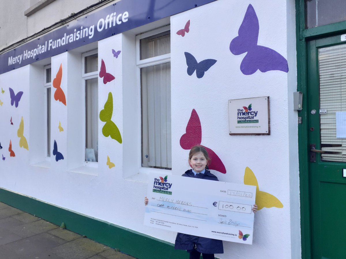 mercyfoundcork's tweet photo. Last week, April Daly popped into our offices to present a cheque for €100. April made a collection box herself and put it in her dad's canteen to help support #MercyHeroes.
Thank you April and everyone who supported her in becoming a #MercyHero. https://t.co/C2DWVy8gng
