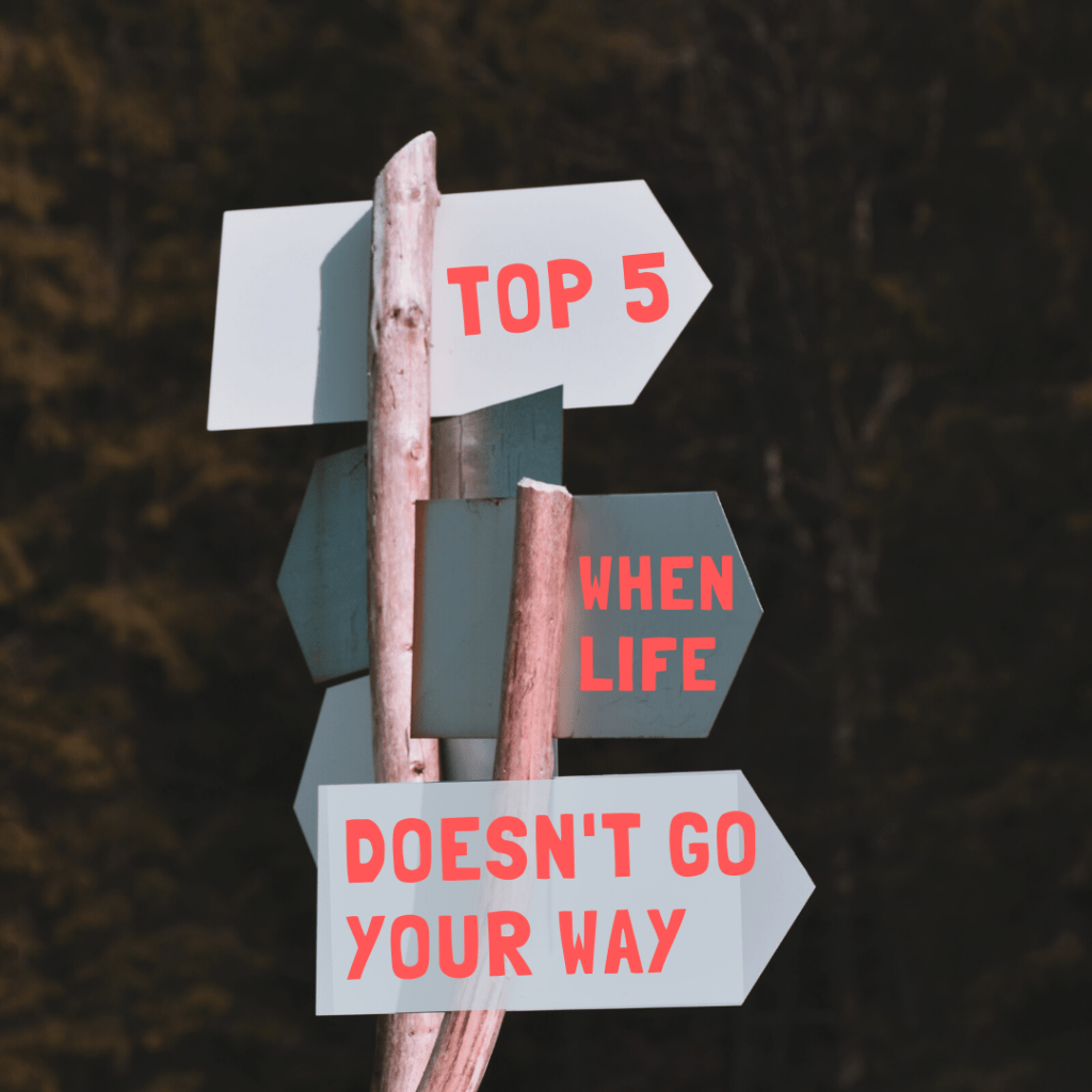 awayfromstudio's tweet photo. my top 5 tips when life doesn’t go your way https://t.co/ZuANntcHug https://t.co/uu87wEEqnn