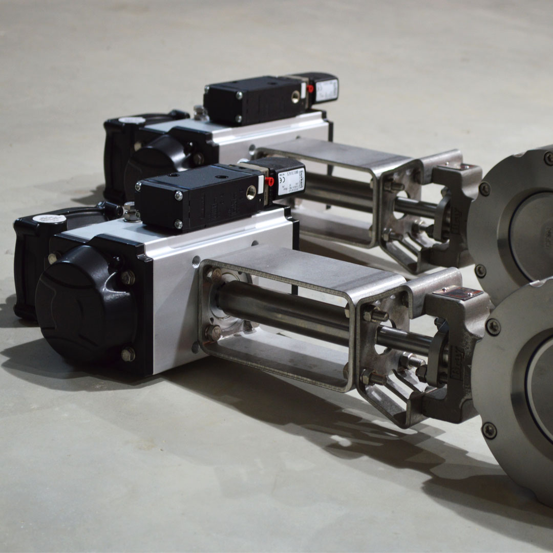 valvesonlineuk's tweet photo. #Stainlesssteel #Bray double offset #butterflyvalves fitted with bracket and #pneumatic #springreturn #actuators for high temperature duty.
UK No1 Specialist • Full Stock • Best Prices ►►
https://t.co/c32Lf4aP2M
#steamselect #valves #valvesonline https://t.co/Nbluri5Lu7