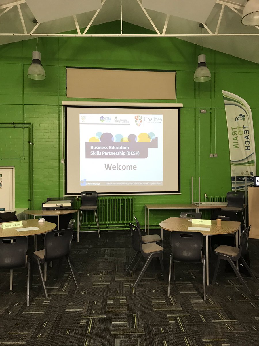CareersHubLuton's tweet image. Just arrived at @ChallneyBoys this morning, we have a fantastic group of employers and businesses ready to talk to the students. @challneyfutures #BESP #CareersEducation