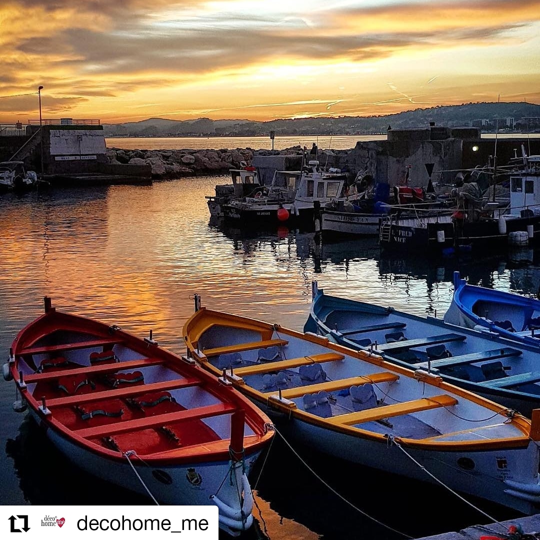 TourismeCagnes's tweet photo. Ce jeudi photo nous emmène au port du Cros-de-Cagnes pour un magnifique coucher de soleil 🌅
Merci @decohome_me pour cette sublime 📷
Très belle journée 👌

#destinationcagnessurmer #ExploreNiceCotedAzur #jeudiphoto #CotedAzurFrance #SublimelAvenir https://t.co/glPnsdCd8e