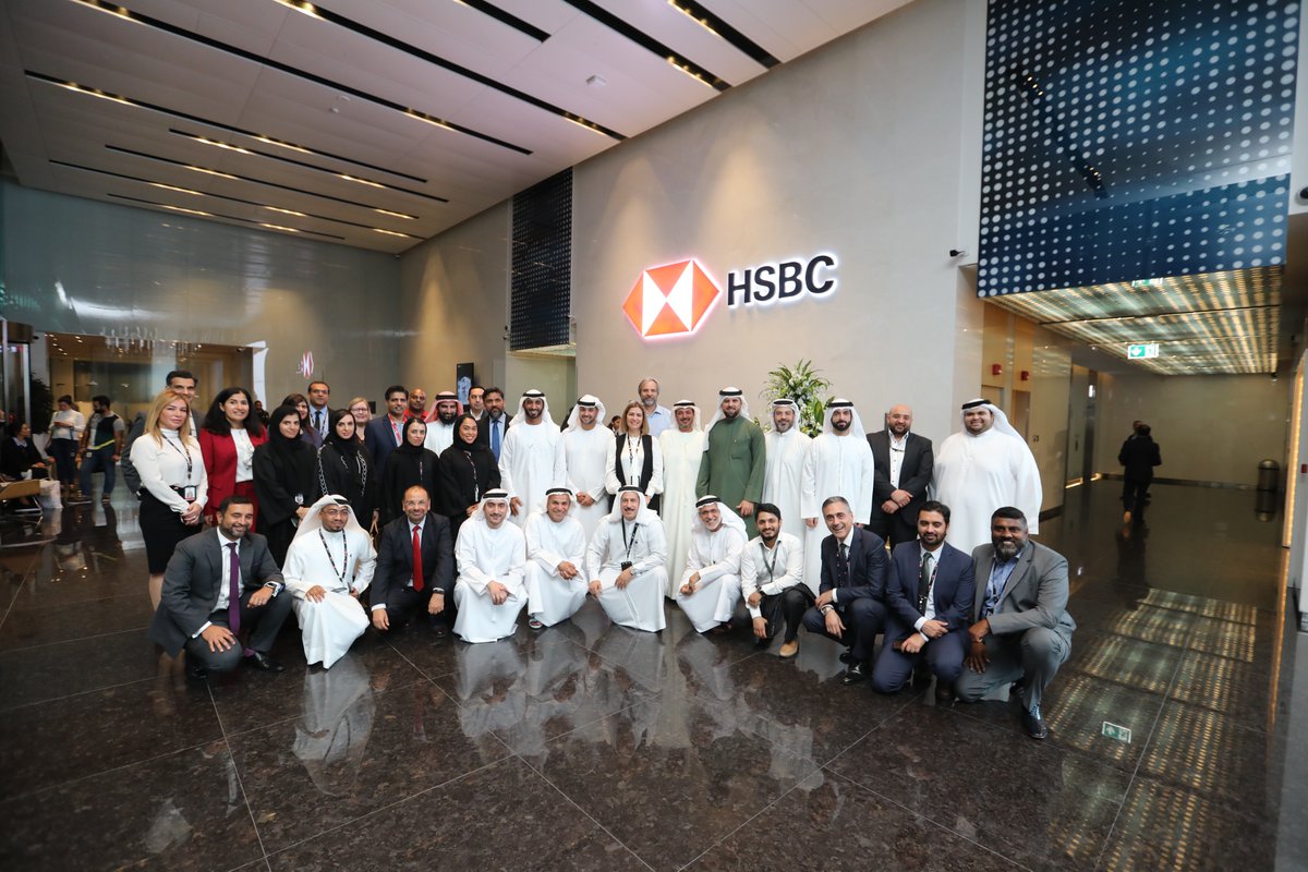ciomajlis1's tweet photo. @ciomajlis1 visit to #HSBC Tower. Great discussions around HSBC #technology_strategy, #cyber_risks, trade through #blockchain and #customer_experience. Special thanks to Ghinwa Baradhi for the kind hospitality! https://t.co/UWlkIEp77b