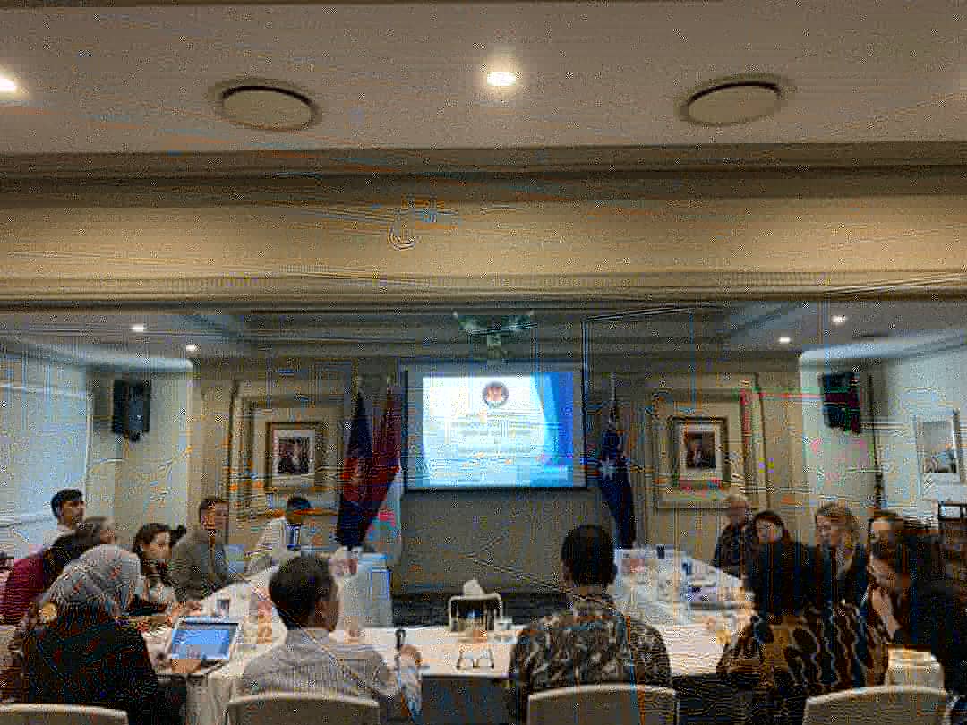 IndonesiaInSyd's tweet photo. Con Gen #HeruSubolo, #ImranHanafi the Education Attaché from KBRI Canberra co-hosted teachers, lecturers and representatives from such organizations as AIA, AIYA and more to discuss the promotion of 🇮🇩 Language in NSW, QLD and SA. #indonesianway #inidiplomasi #RintisKemajuan https://t.co/R0idTydJ03