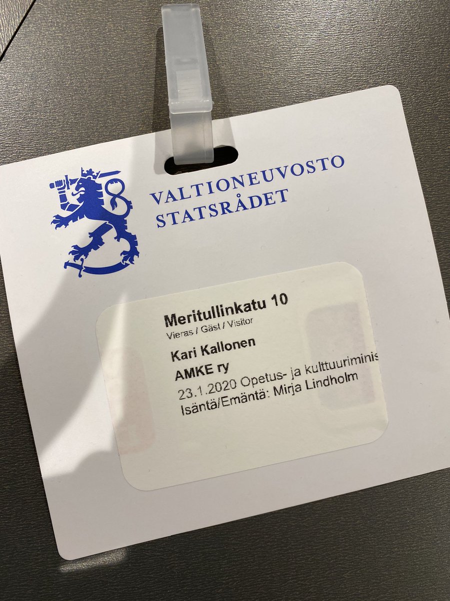 KariKallonen's tweet photo. Hyvä tapaamin OKM Kansliapäällikön  kanssa. Yhteistyömme on selvästi hyvällä ja varmalla pohjalla. @amke_ry https://t.co/yBtzNMSF0a