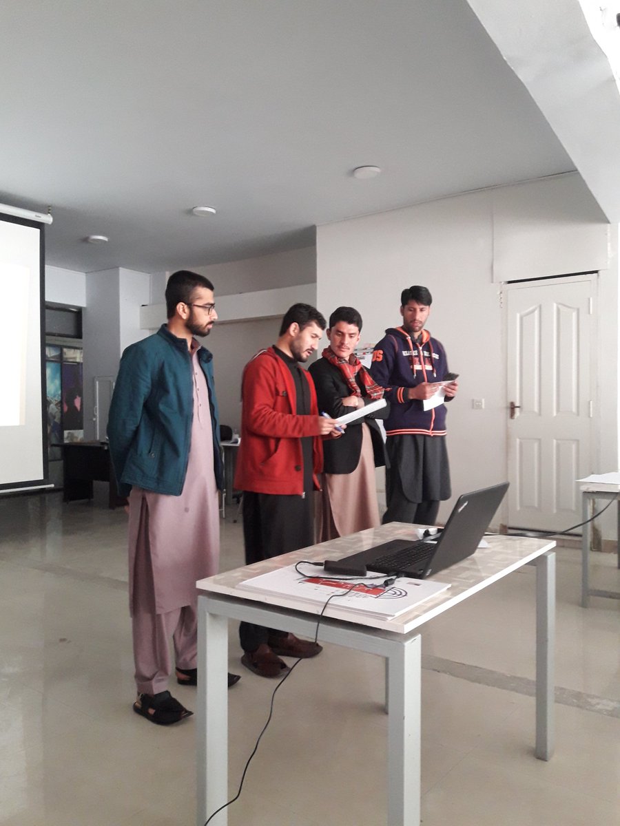 The teams are now presenting concepts learned about #productdiversification #marketpenetration #marketdevelopment #productdevelopment @TIE_Islamabad @UNDP_Pakistan @epiphanypk #harnessingideas #business #ideation #startups #khyberagency #northwaziristan #southwaziristan