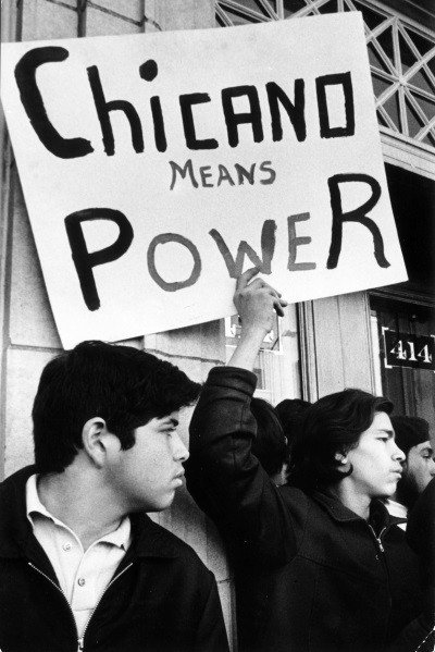 anzaldua_e's tweet photo. Every tongue hold the same power, the freedom of speech. We must stop the discrimination in between Languages that creates a barrier to freely speak your mind in your own language. https://t.co/0TG8yQ4J1F