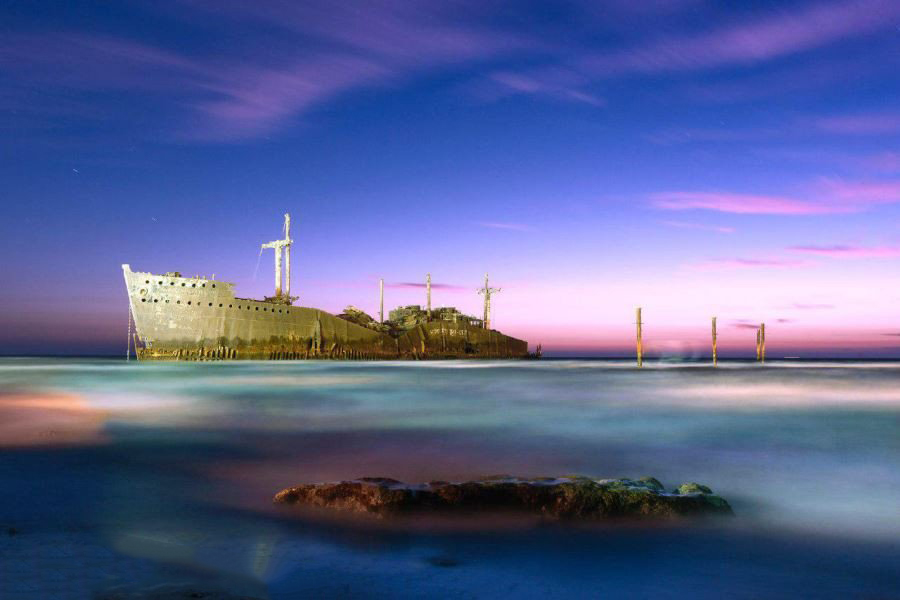 Hipersia's tweet photo. Kish Island tour
Visit a beautiful island in the south of Iran. Try delicious traditional seafood like Ghalieh Mahi and relax at the sunny beaches.
see more: https://t.co/HWTVhwqraU
#Iran #island #tour #kish #hipersia #Travel https://t.co/88VqnA9uJX