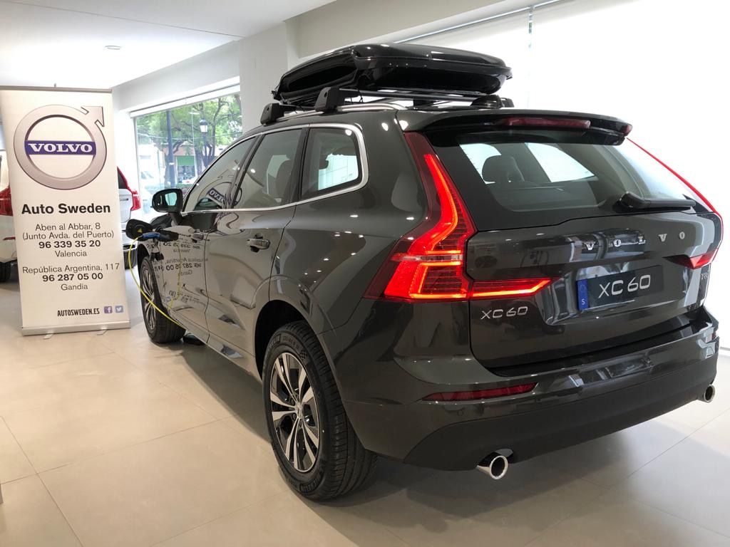autosweden's tweet photo. Te damos una razón para venir a visitarnos!!!. Ya disponemos en exposición del nuevo #VolvoXC60 #T8 #TwinEngine, #ELÉCTRICO, #HÍBRIDO #ENCHUFABLE y de Alto Rendimiento. Ven a #AutoSweden a conocer un vehículo que te ofrece lo mejor de ambos mundos. Potencia sin renunciar a nada. https://t.co/deqMJYONgu