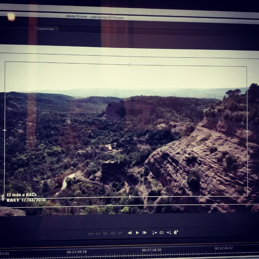 laplanarecords's tweet photo. Bon dia! Avui tindrem nou màster!
Des d'octubre arrosseguem un problema tècnic amb l'exportació que hem hagut de derivar a mans expertes. La part positiva és la generositat que encara hem trobat a aquestes alçades.
#posadaapunt #recompenses #verkami #dvdLPR #promesescomplertes https://t.co/POlYbQlgGh
