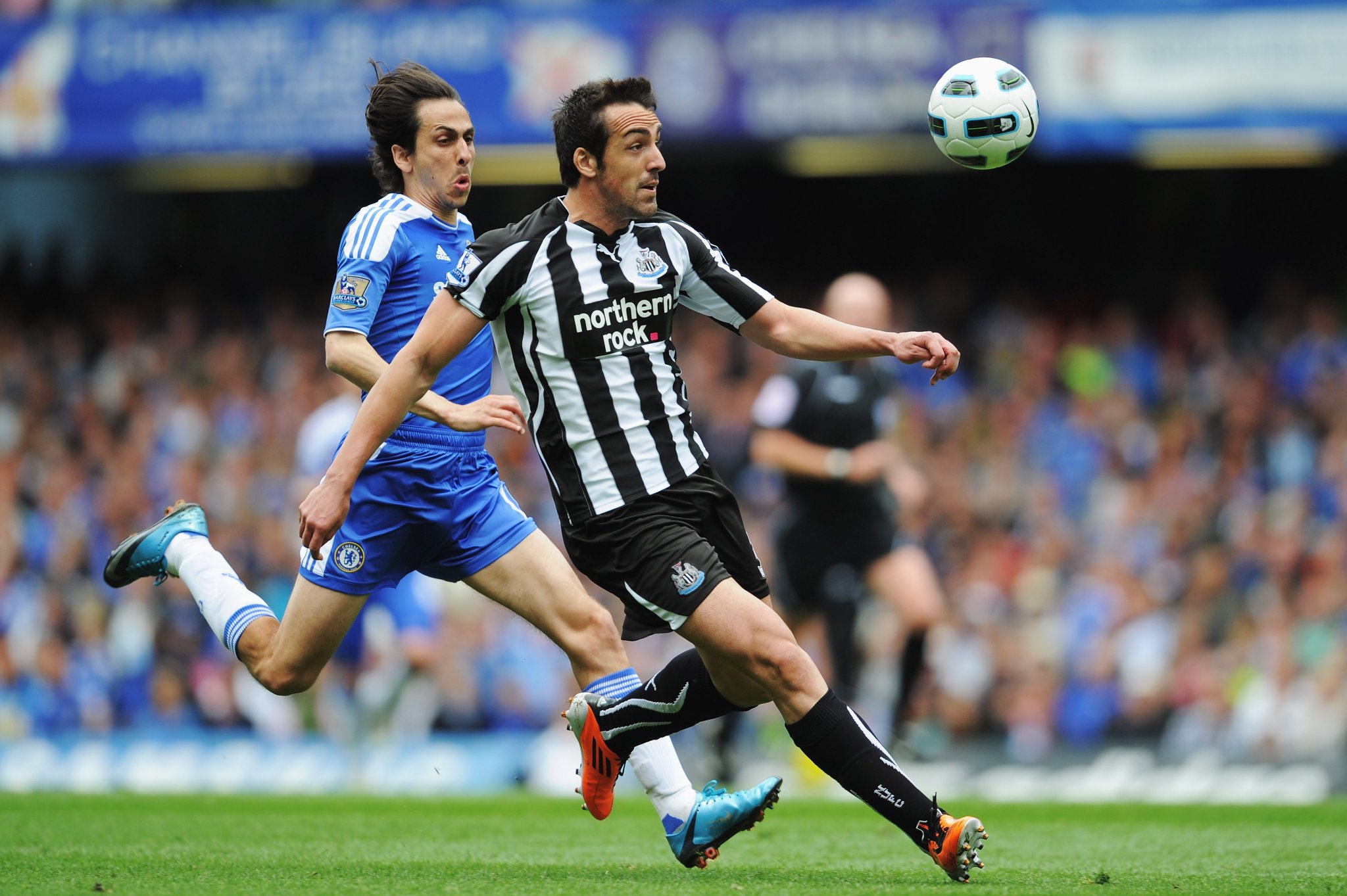 A very happy birthday to former defender José Enrique!

Enjoy your day,   