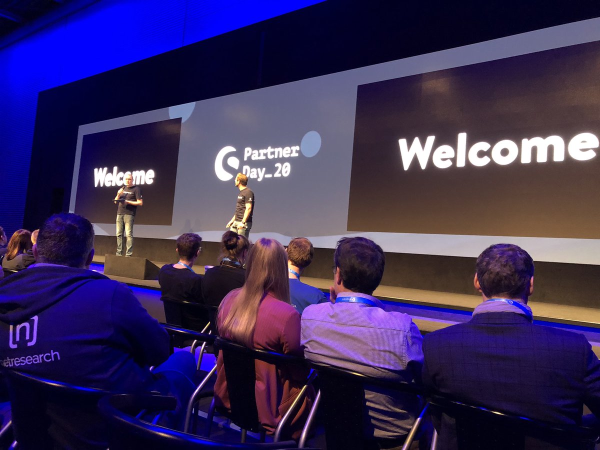 AleahBelluga's tweet photo. Mollie @ Shopware Partner Day #mollie #shopware #partner https://t.co/lnDStBP2wk