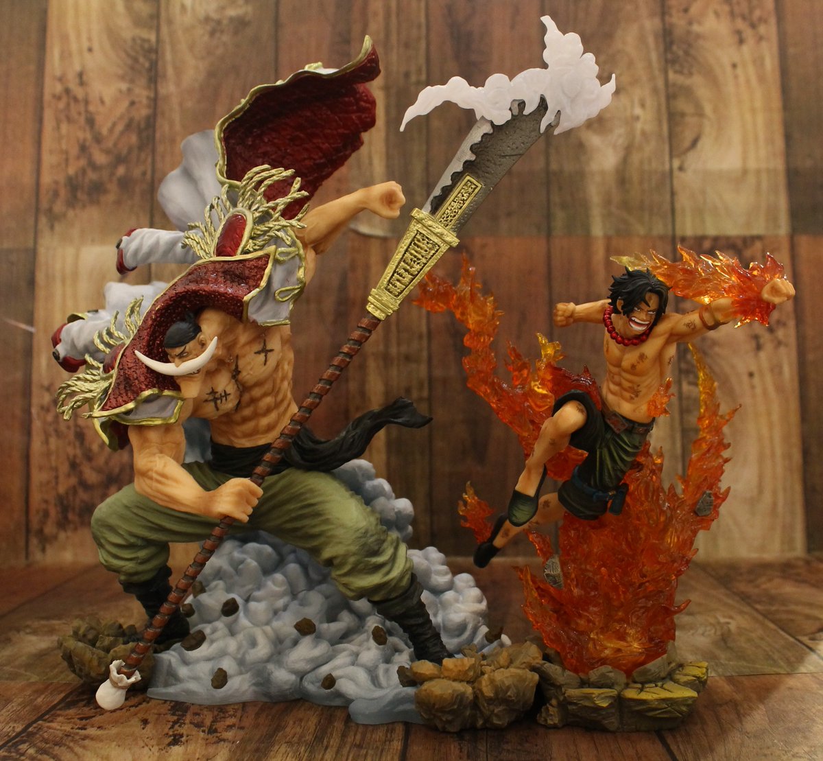 One Piece麦わらストア渋谷本店 Sur Twitter おすすめ フィギュアーツzero エドワード ニューゲート 白ひげ海賊団船長 8 500円 税 好評発売中 麦わらストア Onepiece