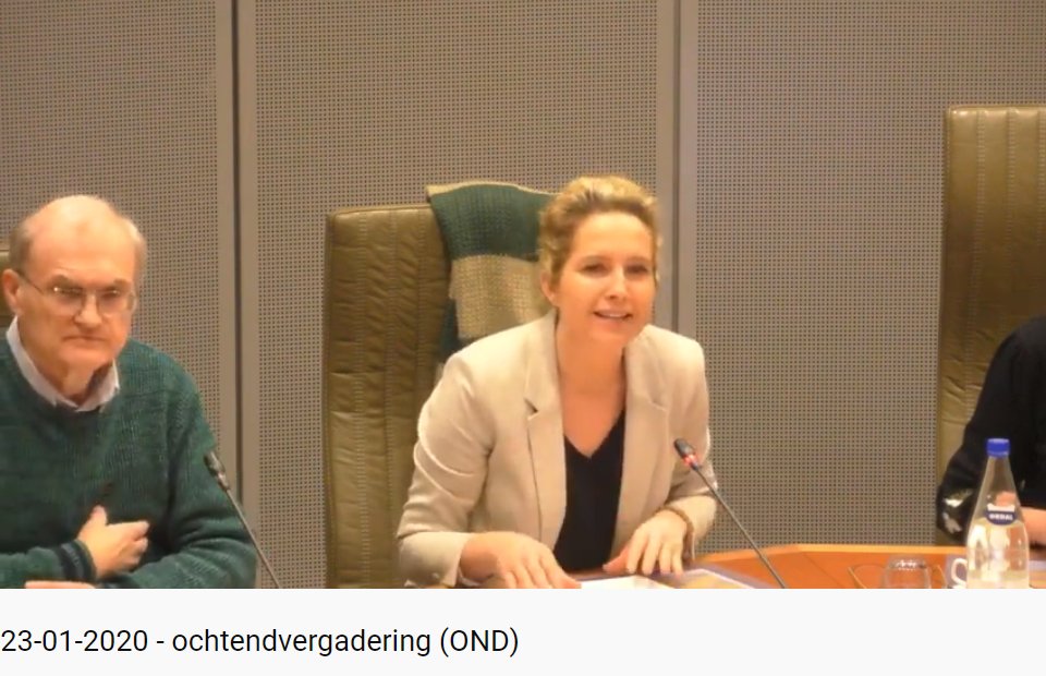 KRCommissaris's tweet photo. 'Sla bruggen tussen onderwijs en welzijn. Ga voor Kenniscentrum #Pesten. Geef kinderen op #internaat rechtspositie. Maak Commissie #Leerlingenrechten bevoegd voor betwistingen definitieve uitsluitingen' kinderrechtencommissaris in Com Ond @vlaparl live https://t.co/zvGuXoOWJ3 https://t.co/6tsAlfTZ1h