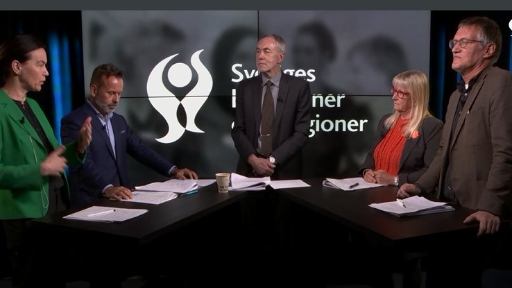 State of the health in Sweden compared to EU discussed on webinar with <a href="/OWigzell/">Olivia Wigzell</a> <a href="/fredriklennarts/">fredrik lennartsson</a> Lena Lundgren Anders Tegnell at <a href="/SKR_se/">SKR</a> 

The EU report with health care trends is here:
ec.europa.eu/health/state/c…