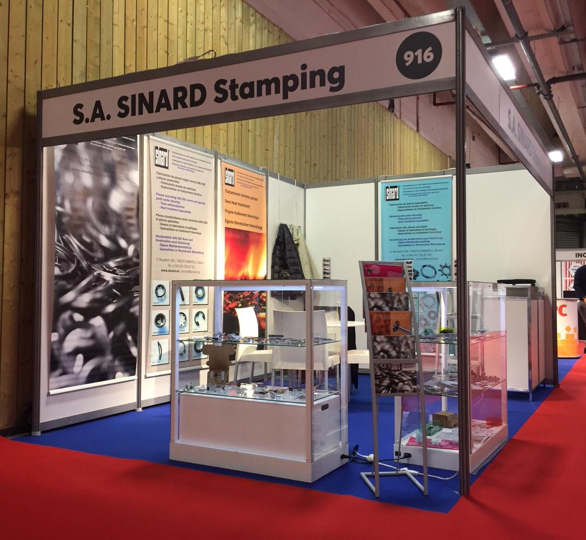 FastenerFrance's tweet photo. Check out the latest newsletter from #FastenerFairFrance, featuring new exhibitors to reflect trends in the automotive, aerospace &amp; construction industries &amp; the importance of the #French market ! Places are running out! Book your stand today!Click here: https://t.co/ZtakzJWZ3K https://t.co/k0zJ2APOSg