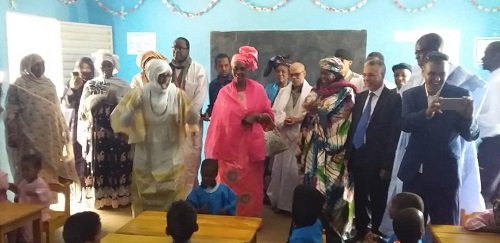 Kaédi, 21/01/2020
La Ministre des Affaires Sociales, de l’Enfance et de la Famille, Dr Nene Oumou Deffa Kane, a supervisé le lancement de la table régionale pour la protection de l’enfance, organisée par le  <a href="/Masef/">Miguel Sainz</a> en coopération avec <a href="/UNICEF/">UNICEF</a> 
#PourChaqueEnfantLaProtection.