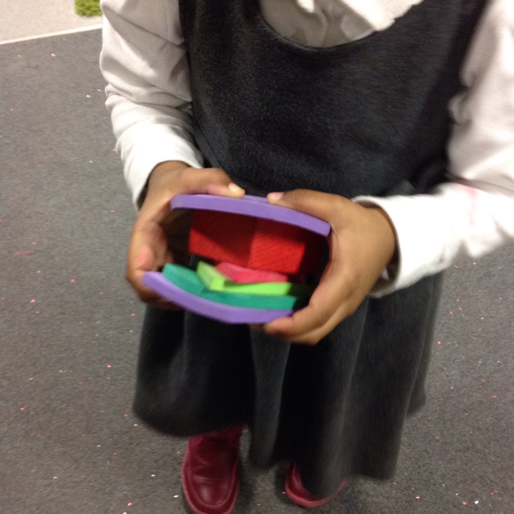 LozellsCM's tweet photo. A chocolate covered birthday cake, a burger, an obstacle course and a music station #loosepartsplay #endlessimagination https://t.co/9AQo2oAB4L
