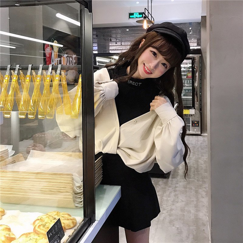 Wear_Blossom's tweet photo. [RT추첨]

🌸비비 벌룬 투피스🌸

긴팔 셔츠 상의와, 민소매가 세트로 코디된 투피스에요💖

꽈배기처럼 꼬인 밑단의 포인트가 밋밋하지 않게 중심을 잡아줘요🙆‍♀️
레이어드한 반폴라 민소매는 넥라인을 허전하지 않게 멋을 더해준답니다!

사이트https://t.co/55JwQeCWeB
블로그https://t.co/ComCwzVvoL https://t.co/jIJYTJAbKZ