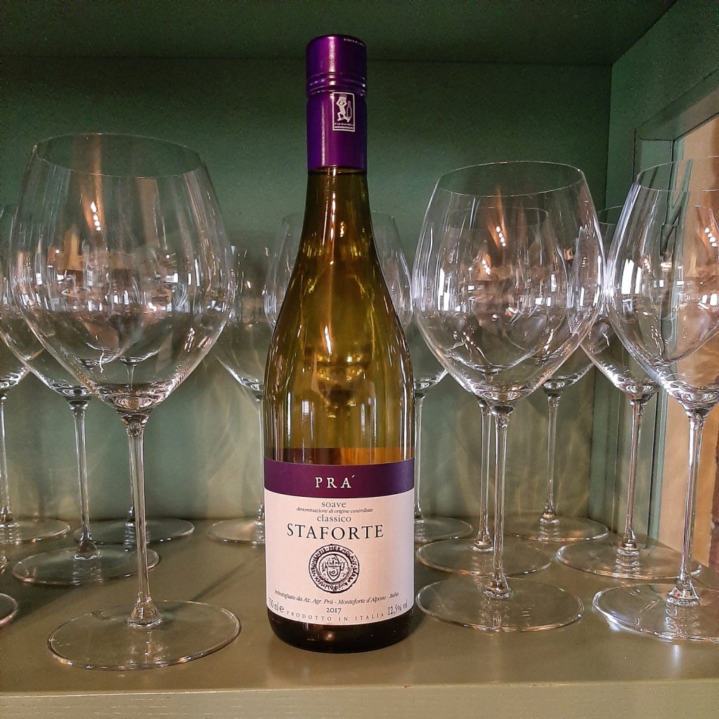prawines_'s tweet photo. [OUR SOAVE: 4 WINES, 4 NAMES] 

STAFORTE

Staforte is the ancient name of Monteforte d'Alpone, where Azienda Agricola Graziano Prà is located. You can find it on a map of Veneto exposed in the Vatican Museums.

#prawines #staforte #winelover #montefortedalpone #museivaticani https://t.co/o3vfrvvPIJ