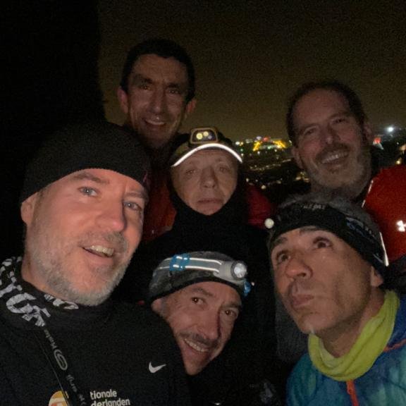 jlbasalo's tweet photo. 📢 #MOMENTAZOS #Juernes #DrinkingRunners +23K (Cuestas🛣️🆙 y Escaleras 🛒). #CasiLocos
▶️Hoy #tocaba darlo #todo , sólo pudimos sembrar de #sonrisas la #ciudad, sin tiempo para #BarrerCalles 😜
Qué paso @Ldevega @BastanteJesus @pablocarmenado .. se os echa de menos 🤣😂🤣🥳 https://t.co/OlADGPZAss