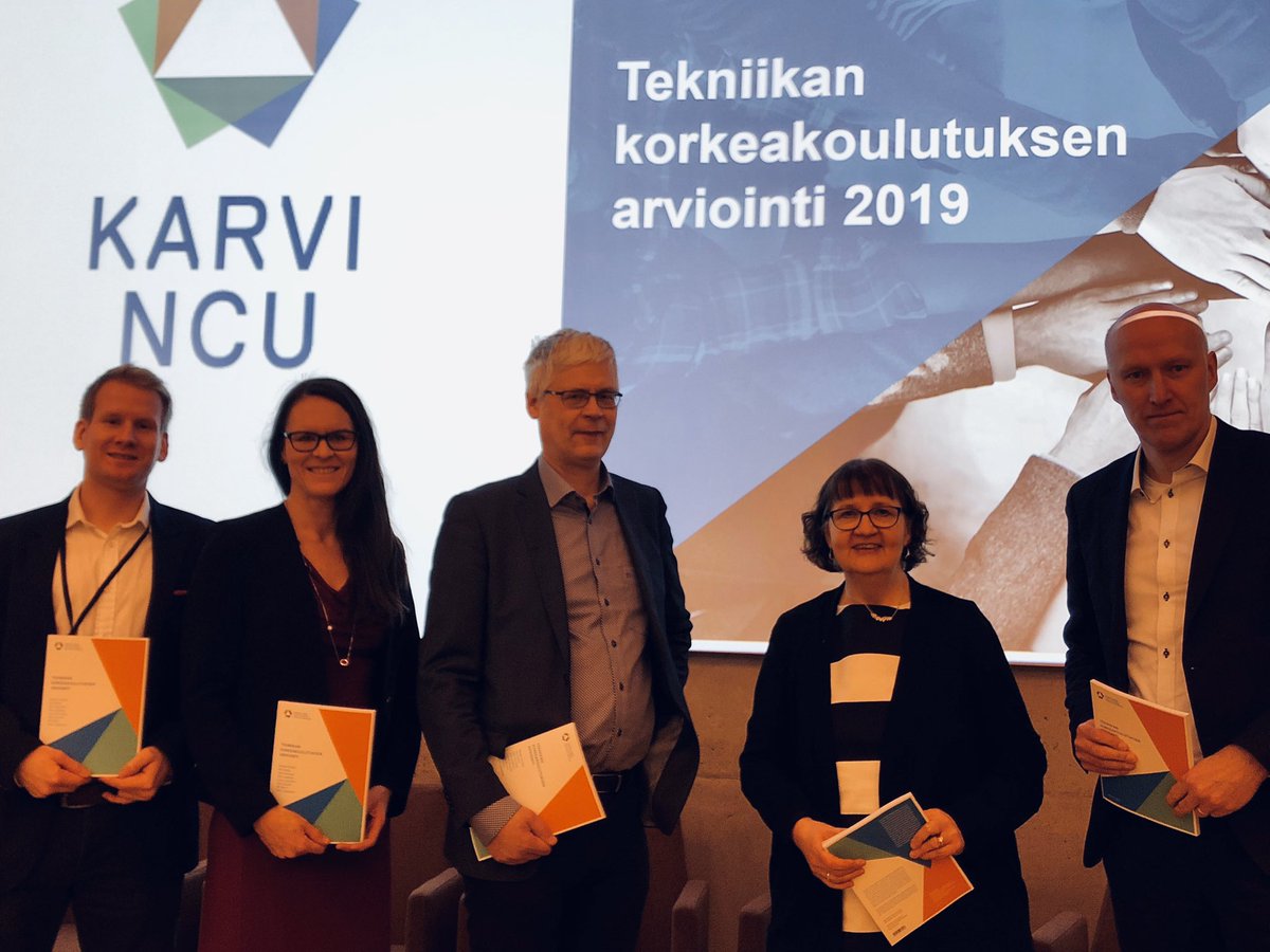 Laura_Juvonen's tweet photo. Vuoden työ korkeakoulutuksen kansallisessa arvioinnissa takana! Kannattaa lukea nämä raportit. @fineec1 #koulutusala_arvioinnit @HeliHarrikari @inazumah @juhakontio @Osilven 

https://t.co/YXTc2mZ7SS https://t.co/b6iKaqQCjo