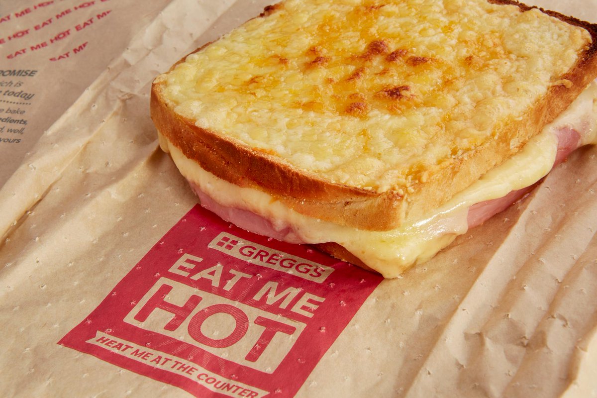castle_quay's tweet photo. We're giving away a £20 @GreggsOfficial gift card so you can treat yourself to something yummy 😋 To enter: Follow @shopcastlequay, like and RT this tweet 🥐 Entries close 29.01.2020. Winner contacted 31.01.2020. Prize is COLLECTION ONLY. T&amp;Cs apply #CastleQuay #Greggs #Banbury https://t.co/993Mpl6sNZ
