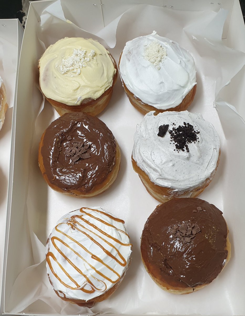 cc_donut's tweet photo. Box of 6 filled
#ccdonut#abujadonut https://t.co/07Cpo512lb